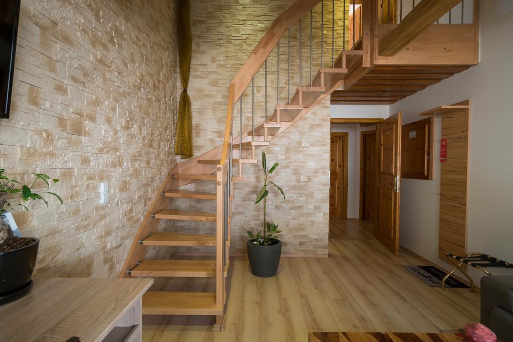 Wellnesshotel & Restaurant Hexenschopf 로핀겐 외부 사진