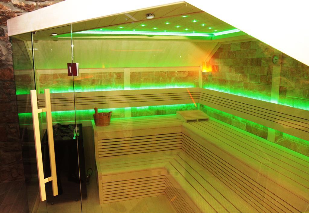Wellnesshotel & Restaurant Hexenschopf 로핀겐 외부 사진