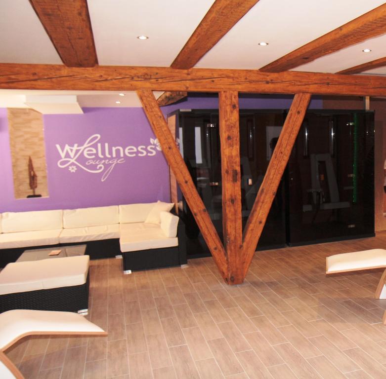 Wellnesshotel & Restaurant Hexenschopf 로핀겐 외부 사진